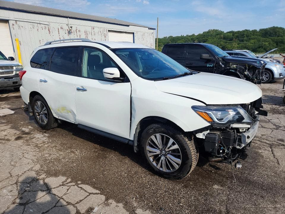 2019 NISSAN PATHFINDER SV 4