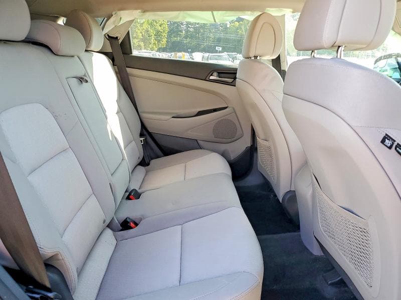 2018 HYUNDAI TUCSON SEL 11