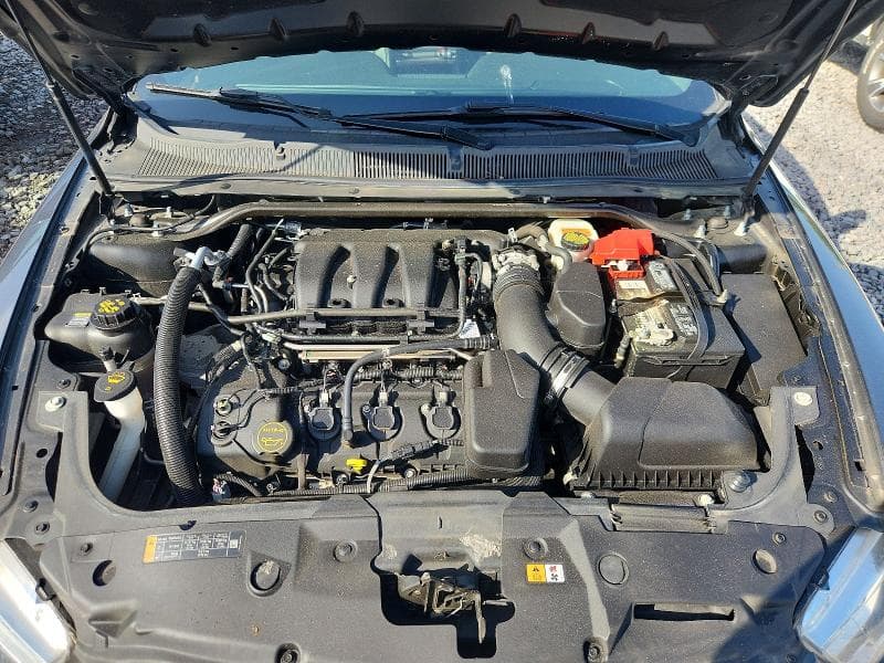 2017 FORD TAURUS LIMITED 11