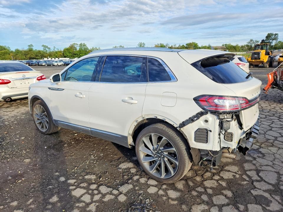 2022 LINCOLN NAUTILUS RESERVE 2