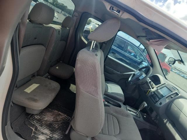 2019 NISSAN FRONTIER S 10