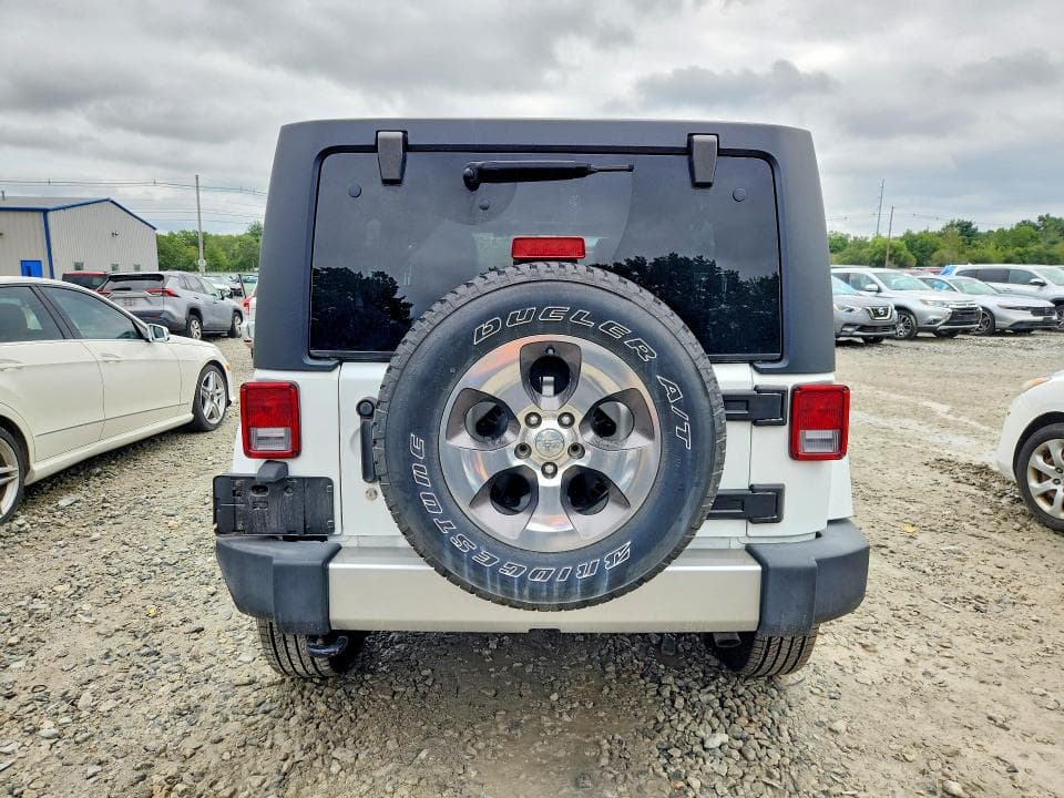 2018 JEEP WRANGLER UNLIMITED SAHARA 6