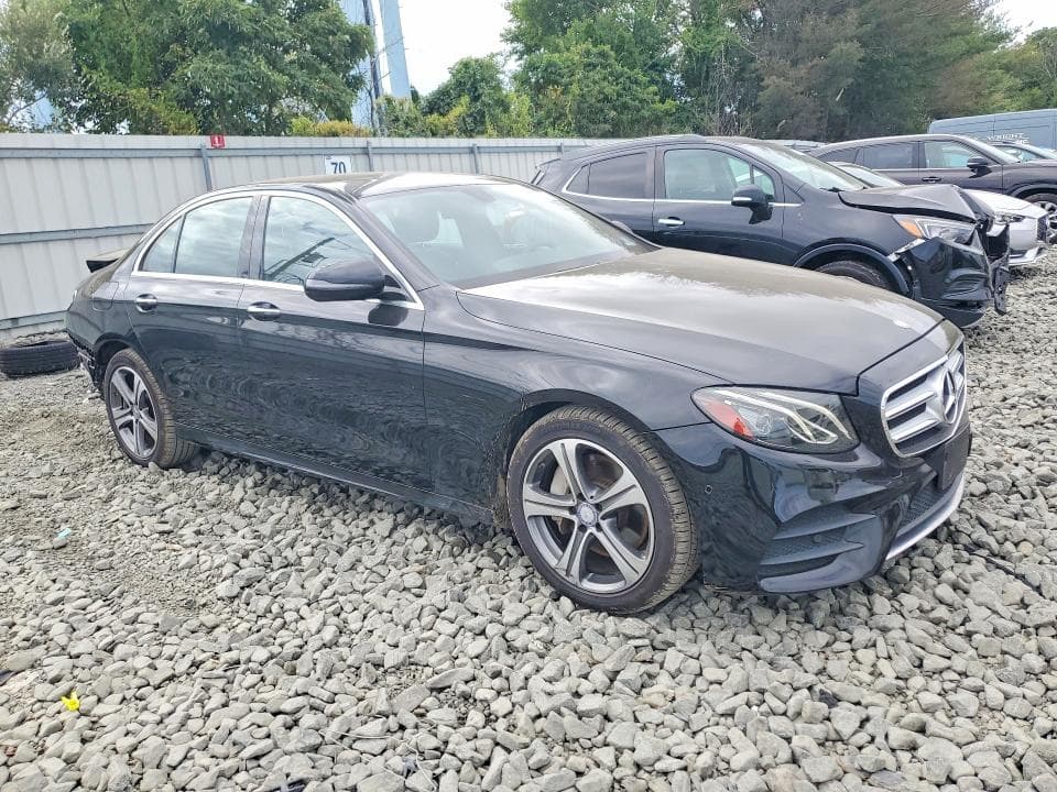2017 MERCEDES-BENZ E 300 4MATIC 4