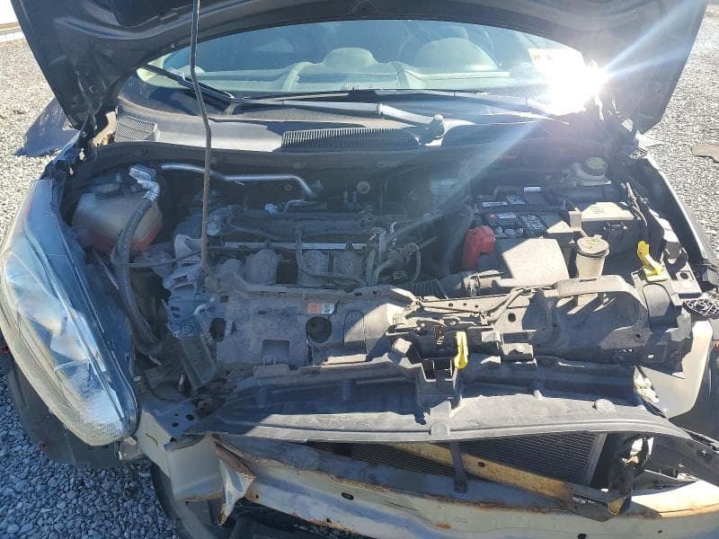 2017 FORD FIESTA SE 11