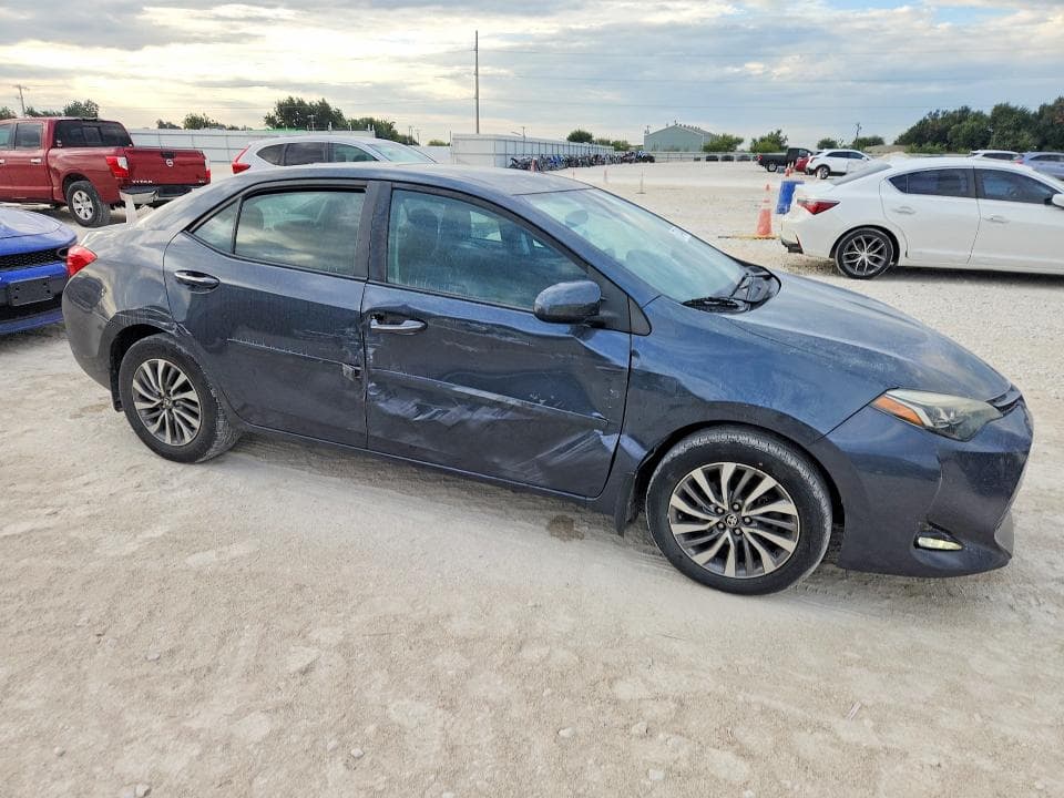 2018 TOYOTA COROLLA XLE 4