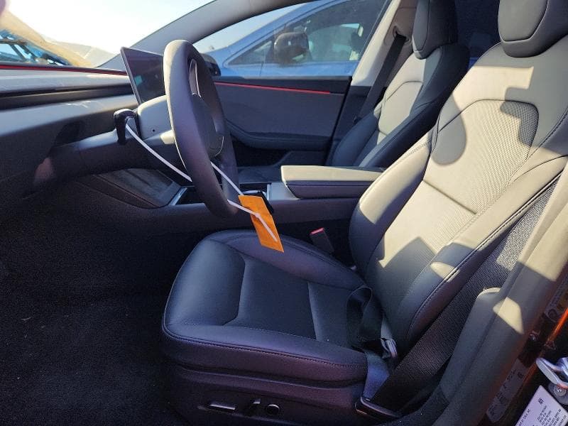 2026 TESLA MODEL 3 7