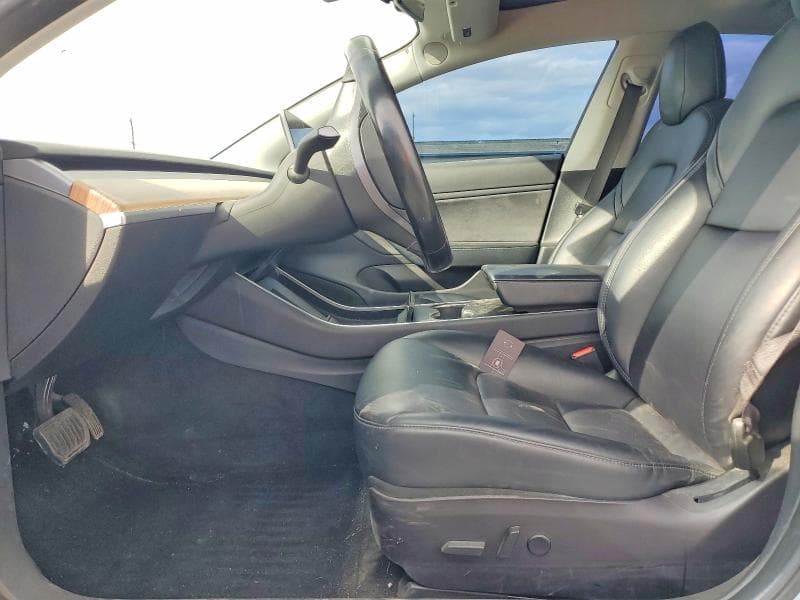 2018 TESLA MODEL 3 7