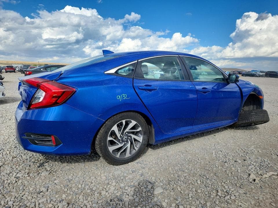 2018 HONDA CIVIC EX 3
