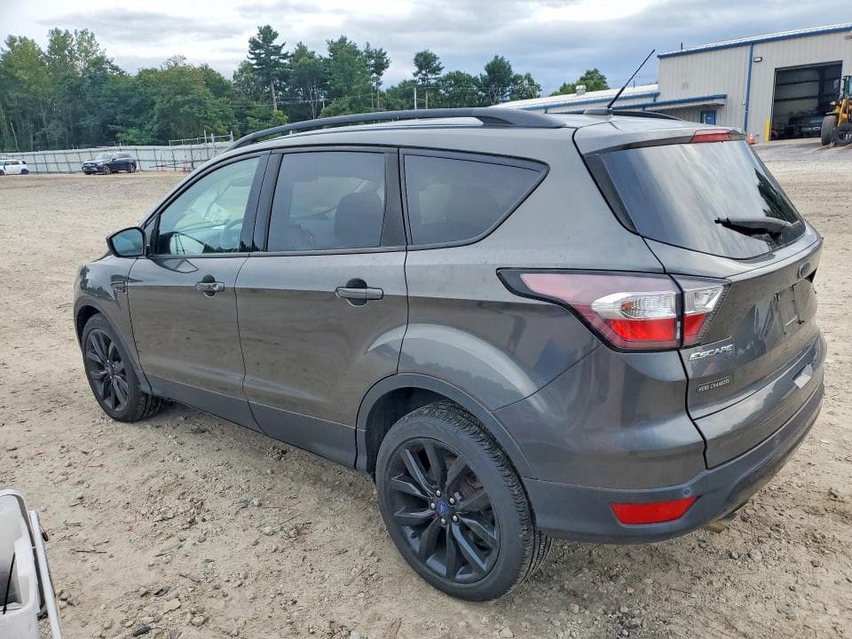 2017 FORD ESCAPE TITANIUM 2
