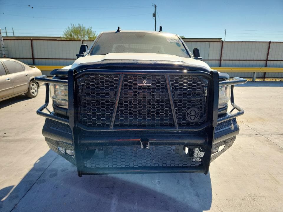 2024 RAM 2500 TRADESMAN 5