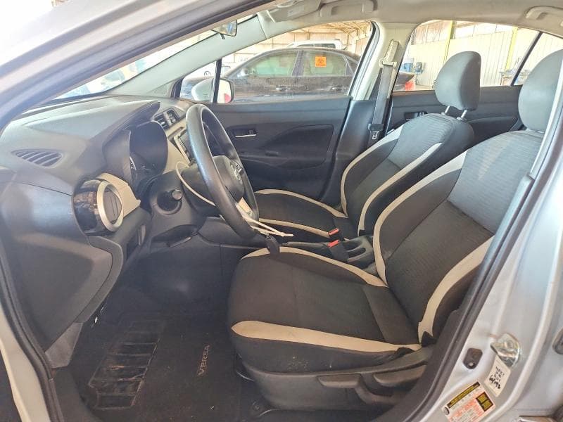 2021 NISSAN VERSA SV 7
