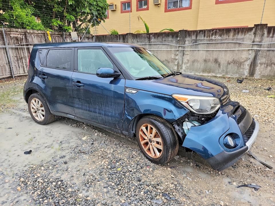 2018 KIA SOUL + 4