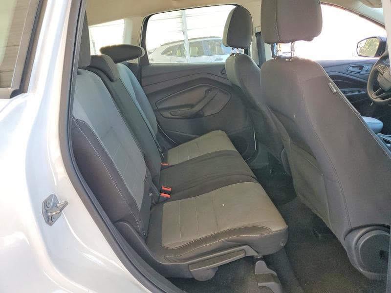 2017 FORD ESCAPE S 11