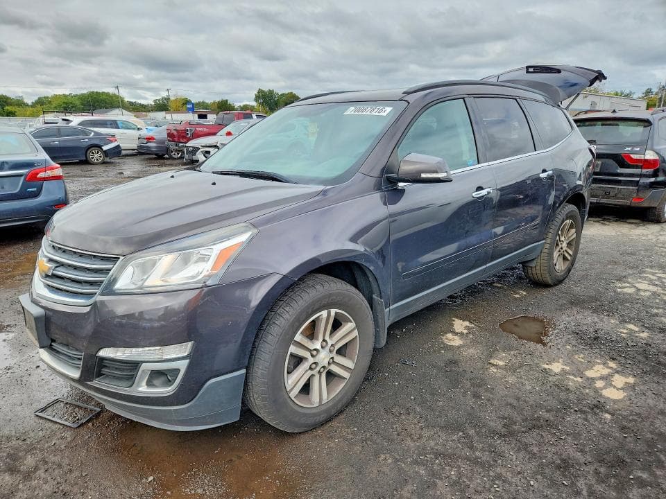 2017 CHEVROLET TRAVERSE LT - 1
