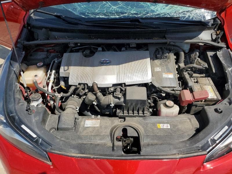 2020 TOYOTA PRIUS LE 11