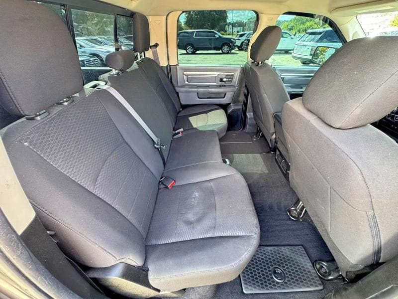 2020 RAM 1500 CLASSIC WARLOCK 6