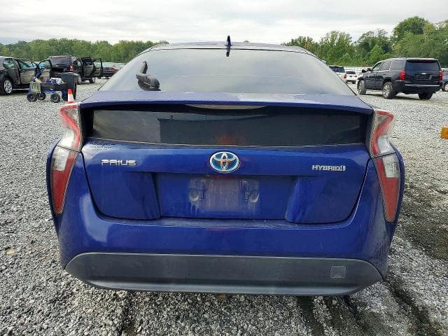 2017 TOYOTA PRIUS THREE 6