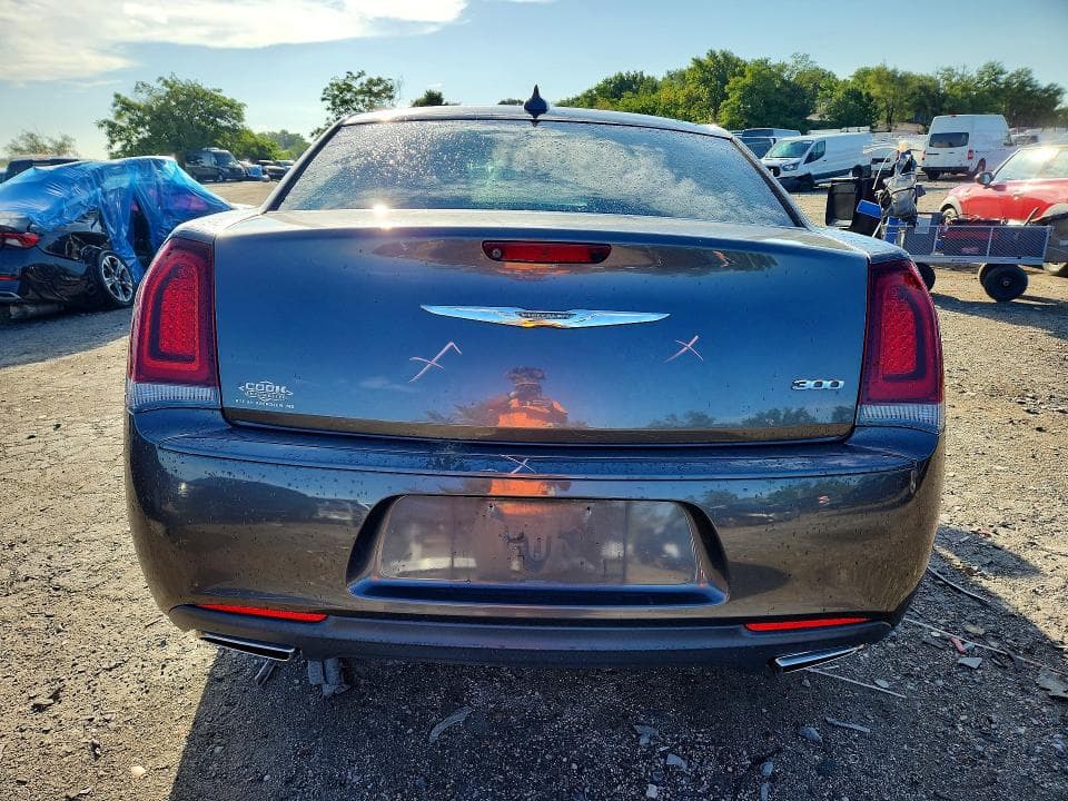 2019 CHRYSLER 300 TOURING 6