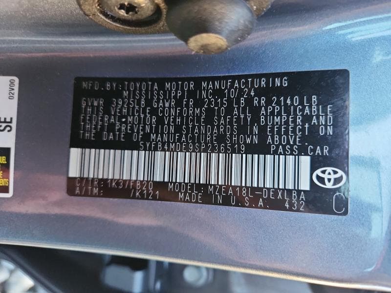 2025 TOYOTA COROLLA LE 13