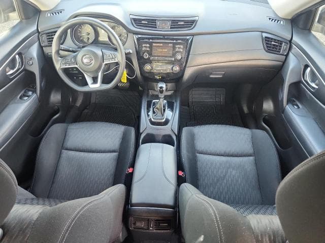 2017 NISSAN ROGUE S 8