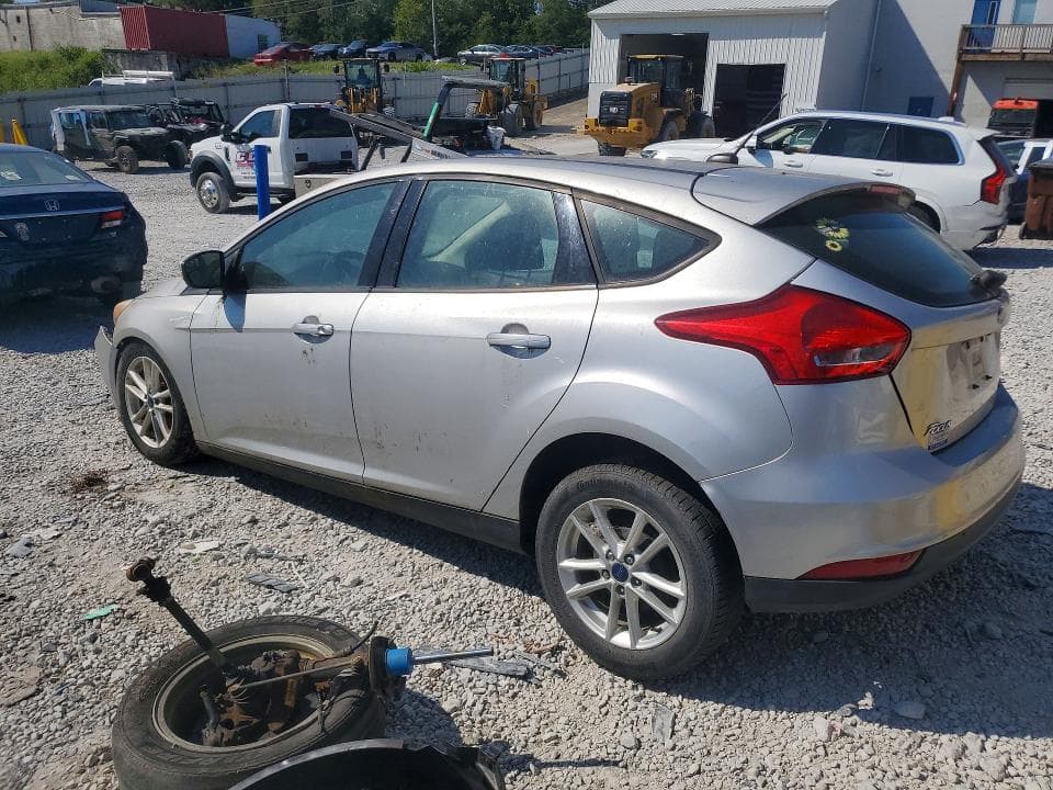 2017 FORD FOCUS SE 2
