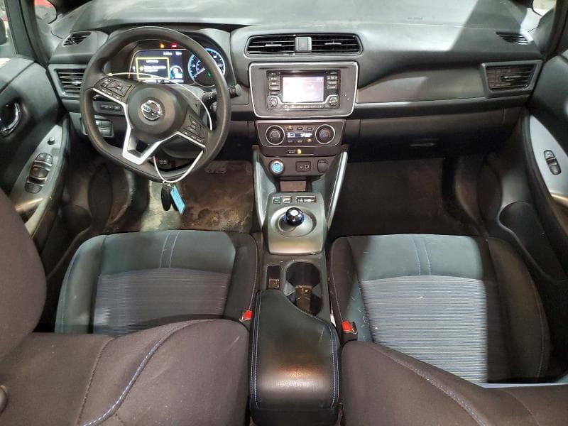 2019 NISSAN LEAF S 8