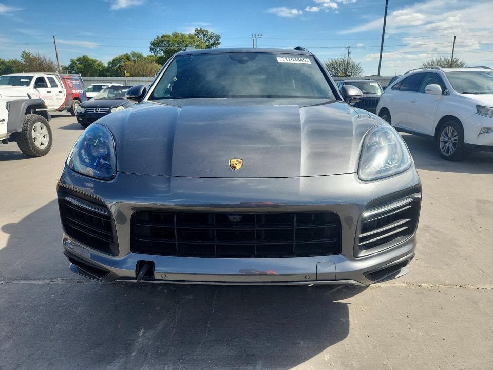 2021 PORSCHE CAYENNE GTS 5