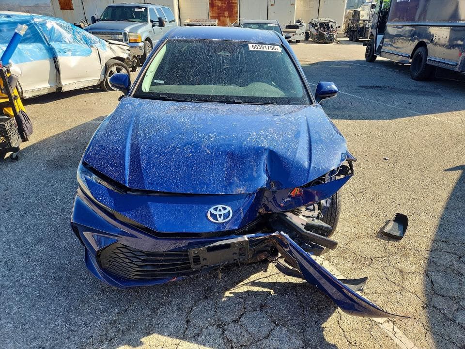 2025 TOYOTA CAMRY LE 5