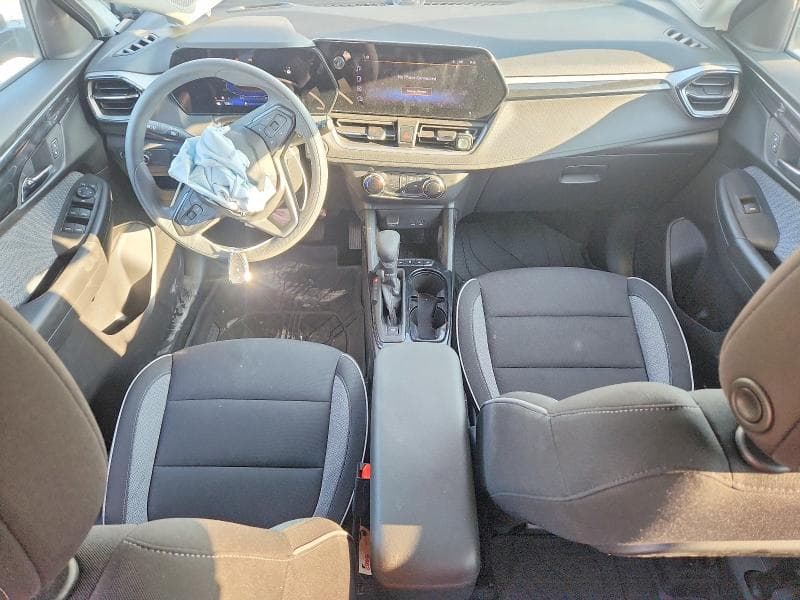 2026 CHEVROLET TRAILBLAZER LS 8