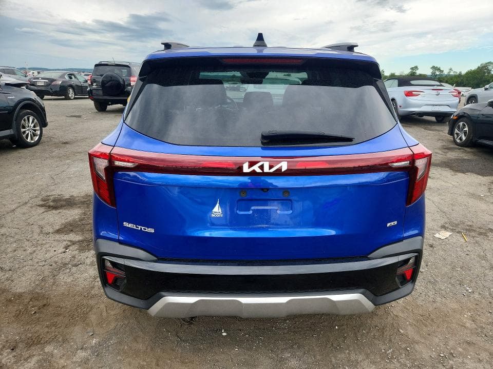 2024 KIA SELTOS S 6