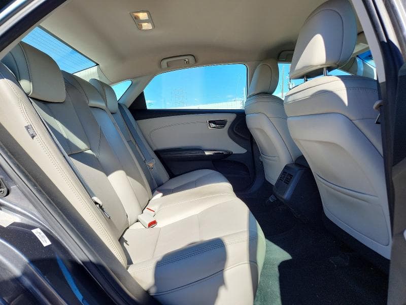 2017 TOYOTA AVALON XLE 10