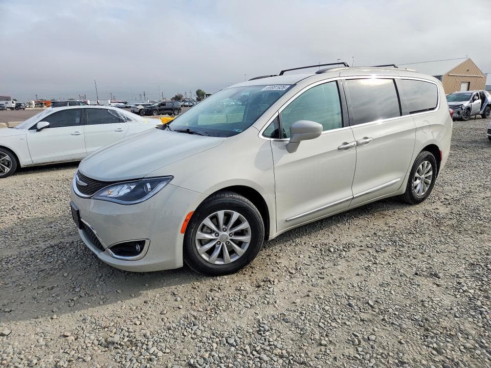 2017 CHRYSLER PACIFICA TOURING L - 1
