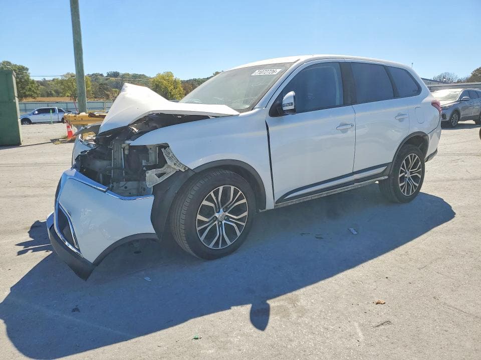 2018 MITSUBISHI OUTLANDER SE - 1