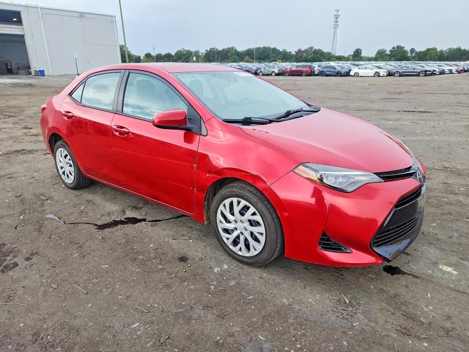 2017 TOYOTA COROLLA LE 4