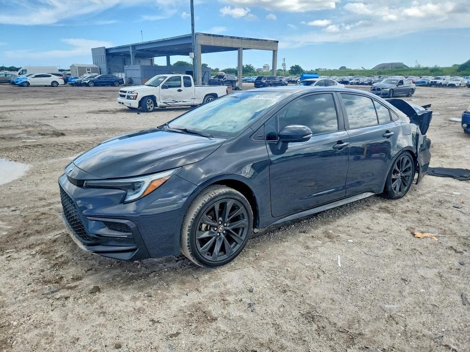 2023 TOYOTA COROLLA XSE - 1