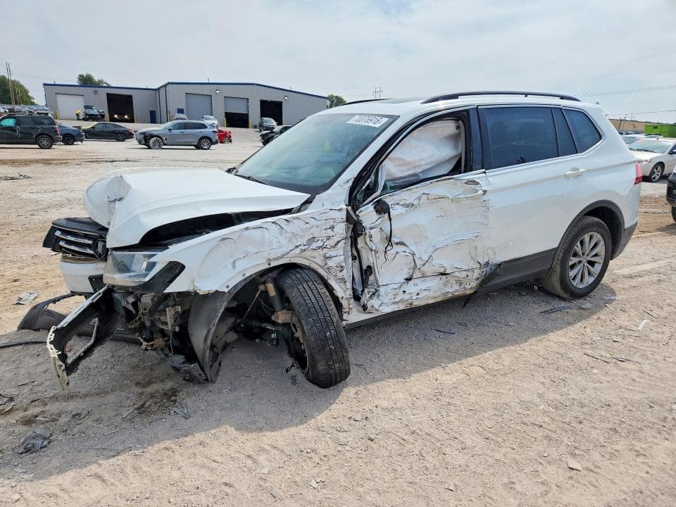 2019 VOLKSWAGEN TIGUAN SE - 1