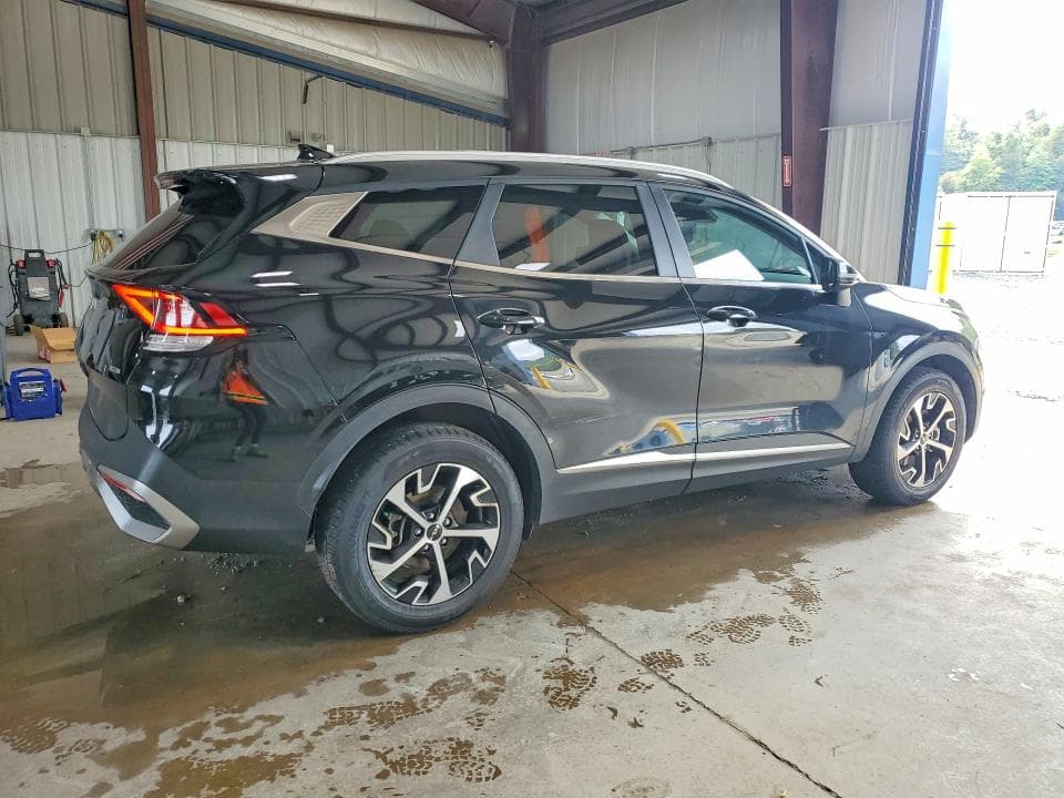 2023 KIA SPORTAGE EX 3