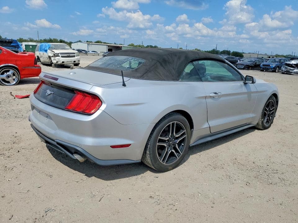 2018 FORD MUSTANG 3