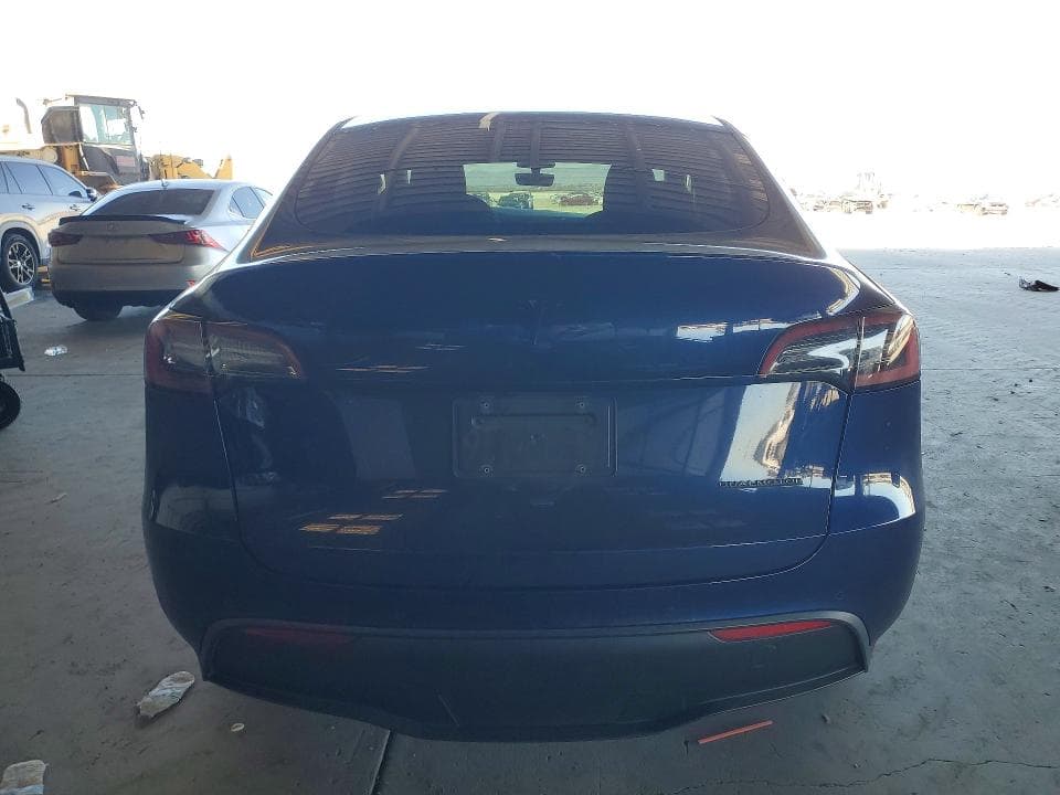 2022 TESLA MODEL Y 6