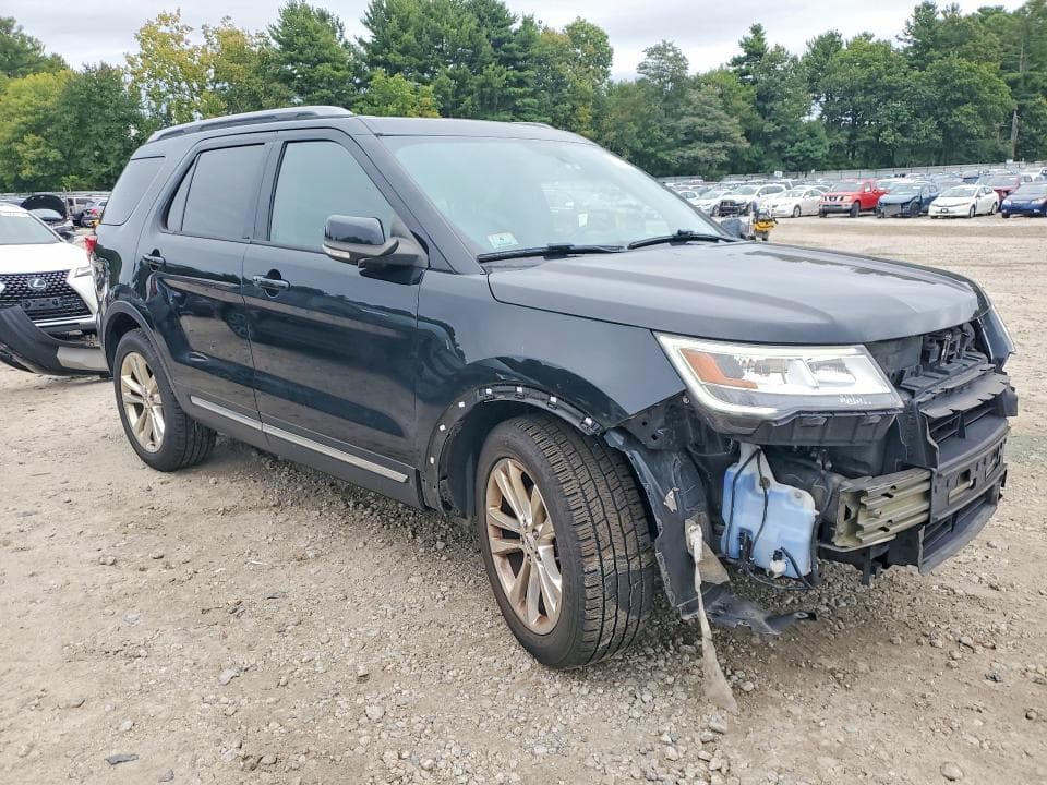 2018 FORD EXPLORER XLT 4