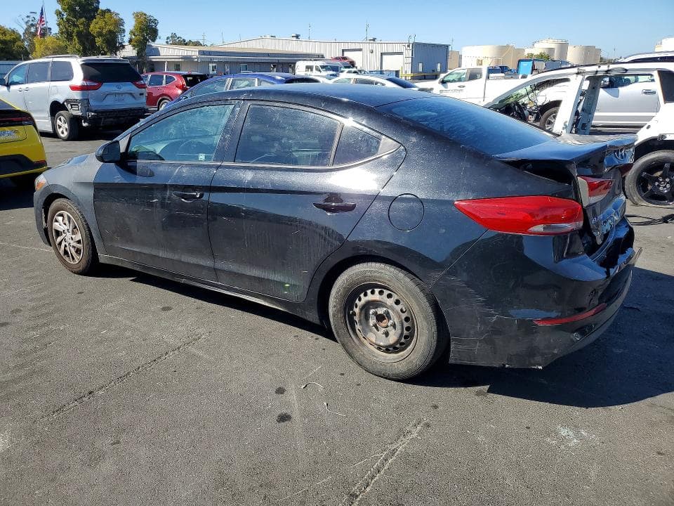 2018 HYUNDAI ELANTRA SE 2