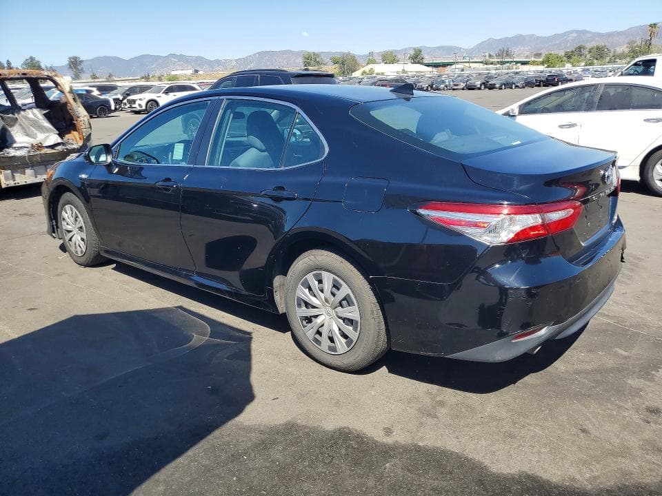 2020 TOYOTA CAMRY HYBRID BASE 2