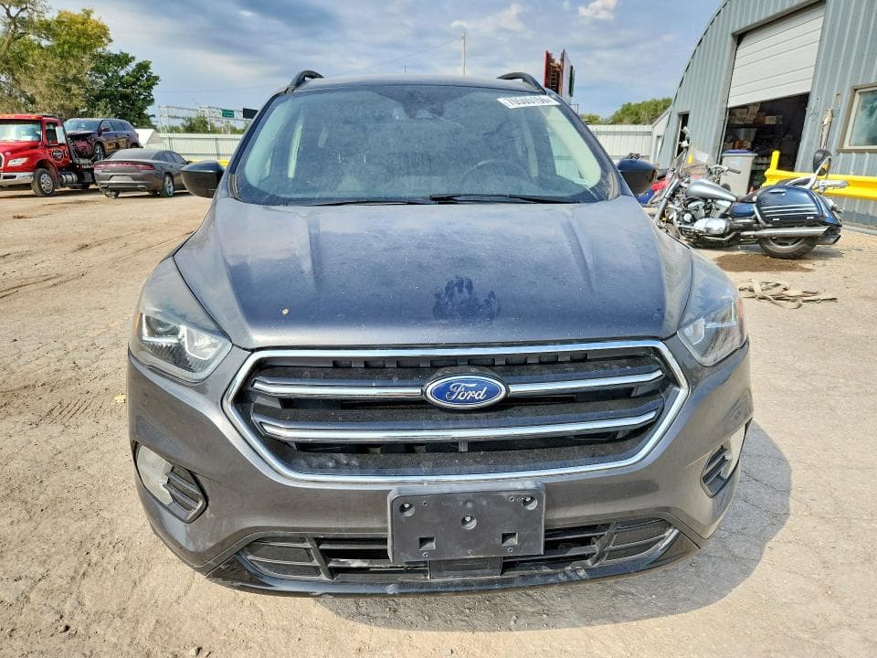 2018 FORD ESCAPE SE 5