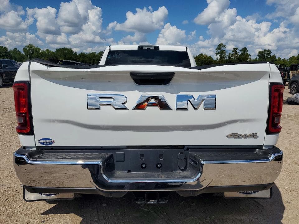 2026 RAM 3500 TRADESMAN 6