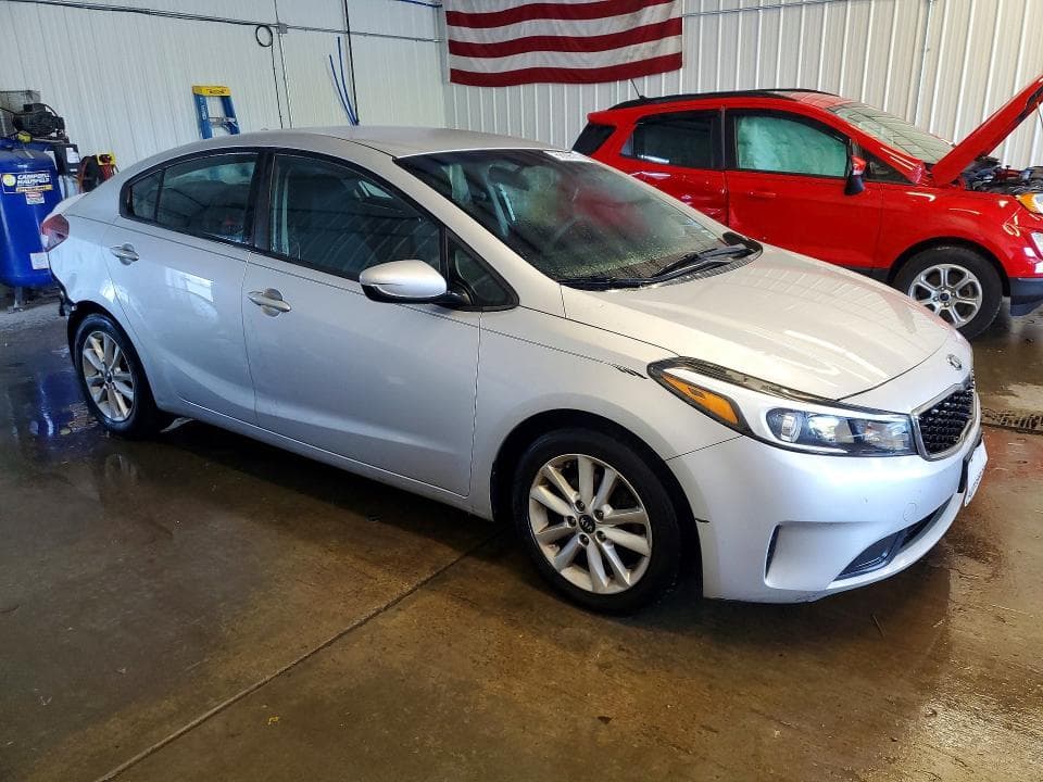 2017 KIA FORTE LX 4