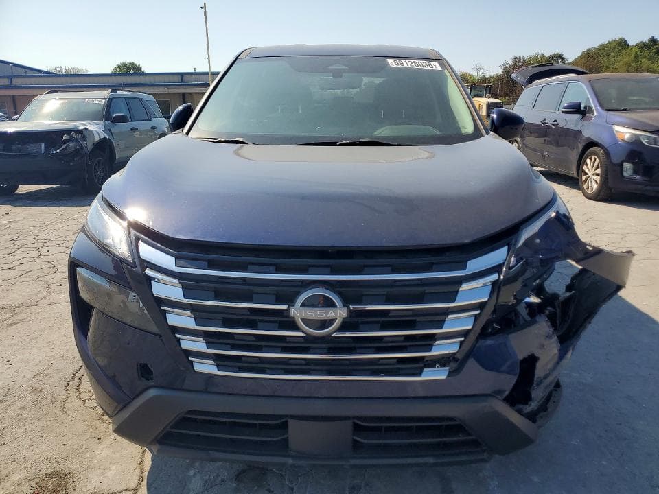 2024 NISSAN ROGUE SV 5