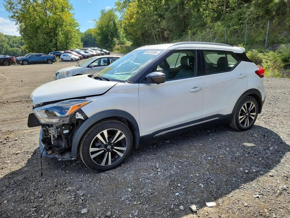 2019 NISSAN KICKS SR