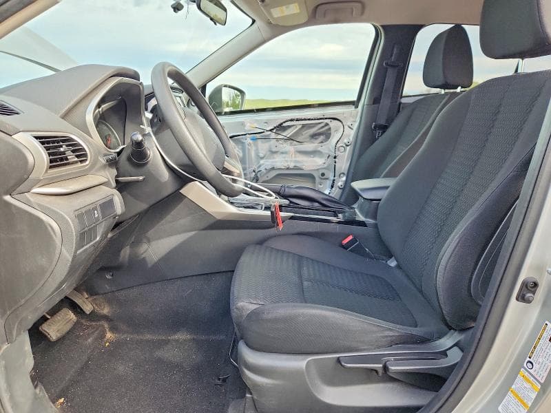 2019 MITSUBISHI ECLIPSE CROSS ES 7