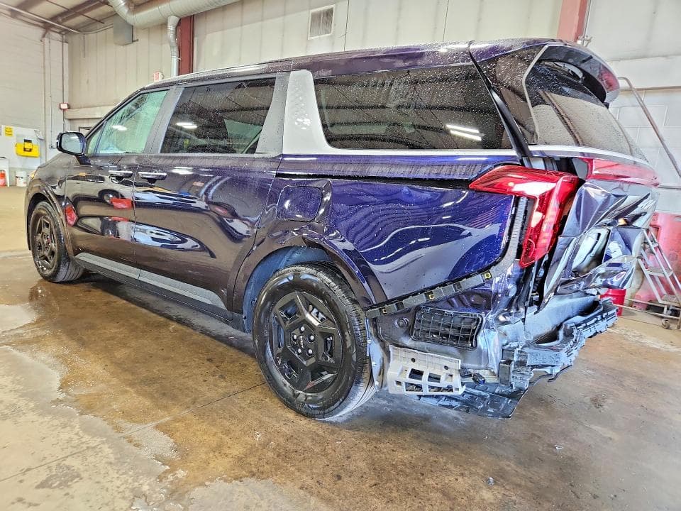 2026 KIA CARNIVAL LXS 2