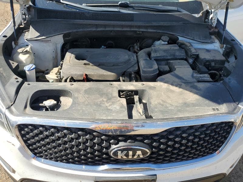 2017 KIA SORENTO LX 12